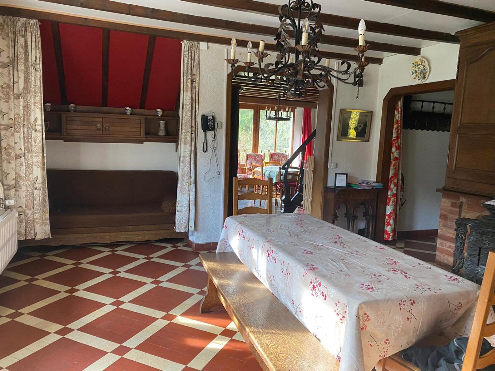 Propriete Bordee D'Etangs, Propice A La Detente Florenville Exterior photo